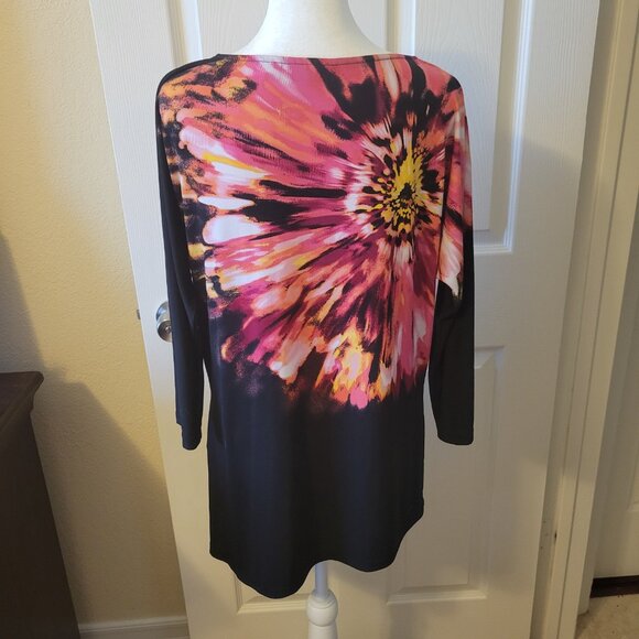 Susan Graver Printed Liquid Knit Bateau Neck Dolman Sleeve Top A263805 M - Picture 2 of 9